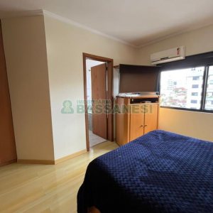 Apartamento com 81m², 2 dormitórios, 2 vagas, no bairro Panazzolo em Caxias do Sul para Comprar