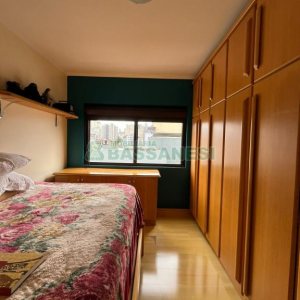 Apartamento com 81m², 2 dormitórios, 2 vagas, no bairro Panazzolo em Caxias do Sul para Comprar