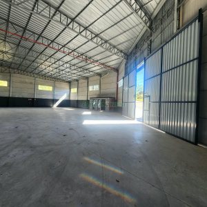Pavilhão com 1600m², no bairro São Giacomo em Caxias do Sul para Alugar