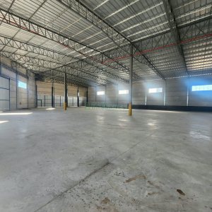 Pavilhão com 1600m², no bairro São Giacomo em Caxias do Sul para Alugar