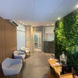 Sala com 109m², 1 vaga, no bairro São Pelegrino em Caxias do Sul para Comprar