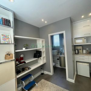 Sala com 109m², 1 vaga, no bairro São Pelegrino em Caxias do Sul para Comprar