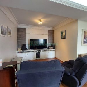 Apto Mobiliado com 177m², 3 dormitórios, 2 vagas, no bairro Rio Branco em Caxias do Sul para Alugar