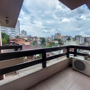 Apto Mobiliado com 177m², 3 dormitórios, 2 vagas, no bairro Rio Branco em Caxias do Sul para Alugar