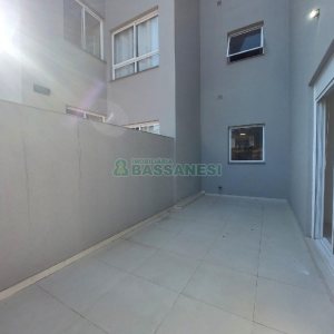 Apartamento com 88m², 2 dormitórios, 1 vaga, no bairro Cidade Nova em Caxias do Sul para Alugar