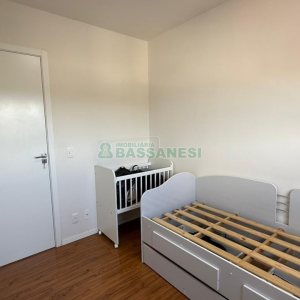Apartamento com 70m², 2 dormitórios, 1 vaga, no bairro Santa Catarina em Caxias do Sul para Comprar