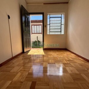 Casa com 52m², 2 dormitórios, no bairro Cruzeiro em Caxias do Sul para Alugar