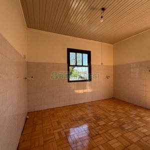 Casa com 52m², 2 dormitórios, no bairro Cruzeiro em Caxias do Sul para Alugar