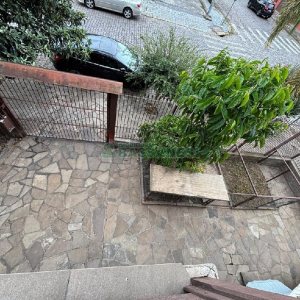 Casa com 120m², 3 dormitórios, 1 vaga, no bairro São José em Caxias do Sul para Alugar