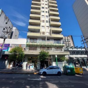 Sala com 32m², no bairro Centro em Caxias do Sul para Alugar