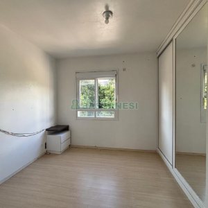 Casa com 110m², 2 dormitórios, 2 vagas, no bairro Ana Rech em Caxias do Sul para Alugar