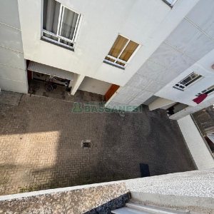 Casa com 110m², 2 dormitórios, 2 vagas, no bairro Ana Rech em Caxias do Sul para Alugar