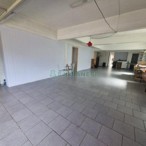 Casa com 230m², 4 dormitórios, 2 vagas, no bairro Colina Sorriso em Caxias do Sul para Alugar