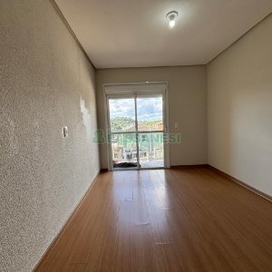 Sobrado com 84m², 2 dormitórios, no bairro Ana Rech em Caxias do Sul para Alugar