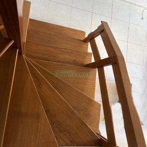 Sobrado com 84m², 2 dormitórios, no bairro Ana Rech em Caxias do Sul para Alugar