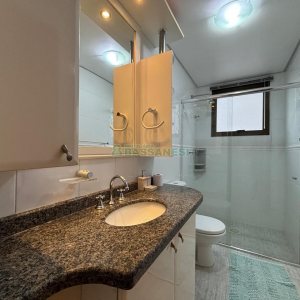 Apto Mobiliado com 115m², 3 dormitórios, 2 vagas, no bairro Jardim América em Caxias do Sul para Alugar