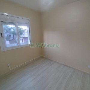 Apartamento com 33m², 1 dormitório, 1 vaga, no bairro São Victor COHAB em Caxias do Sul para Comprar