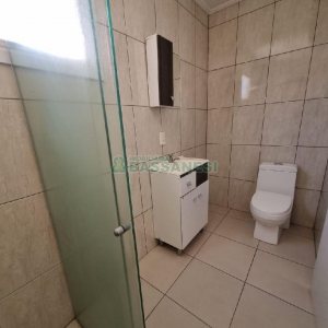 Apartamento com 85m², 2 dormitórios, 2 vagas, no bairro Sagrada Família em Caxias do Sul para Alugar