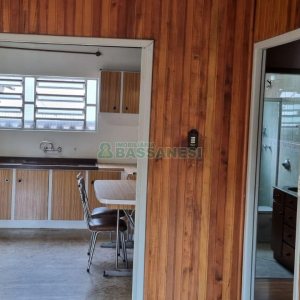 Casa com 130m², 4 dormitórios, 1 vaga, no bairro Jardim Eldorado em Caxias do Sul para Comprar