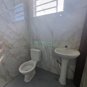 Pavilhão com 425m², no bairro Ana Rech em Caxias do Sul para Alugar