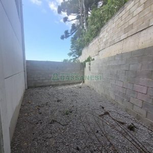 Pavilhão com 425m², no bairro Ana Rech em Caxias do Sul para Alugar