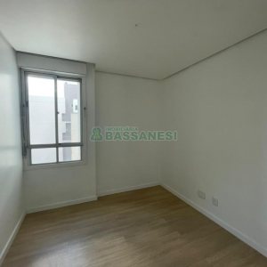 Apartamento com 99m², 2 dormitórios, 1 vaga, no bairro Centro em Caxias do Sul para Comprar
