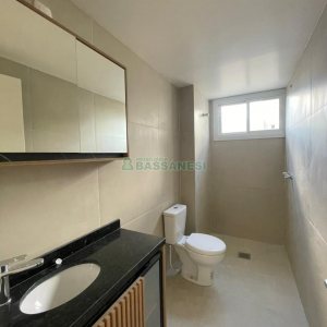 Apartamento com 99m², 2 dormitórios, 1 vaga, no bairro Centro em Caxias do Sul para Comprar