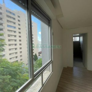Apartamento com 99m², 2 dormitórios, 1 vaga, no bairro Centro em Caxias do Sul para Comprar