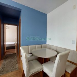 Apto Mobiliado com 49m², 2 dormitórios, 1 vaga, no bairro Bela Vista em Caxias do Sul para Alugar