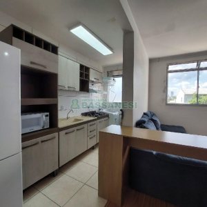 Apto Mobiliado com 49m², 2 dormitórios, 1 vaga, no bairro Bela Vista em Caxias do Sul para Alugar