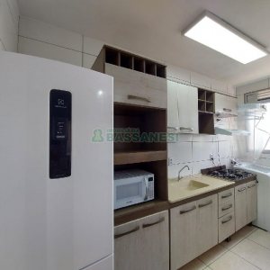 Apto Mobiliado com 49m², 2 dormitórios, 1 vaga, no bairro Bela Vista em Caxias do Sul para Alugar