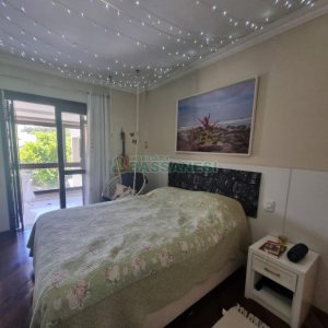 Apartamento com 203m², 3 dormitórios, 3 vagas, no bairro Sagrada Família em Caxias do Sul para Comprar