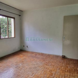 Apartamento com 80m², 3 dormitórios, 1 vaga, no bairro Sagrada Família em Caxias do Sul para Alugar