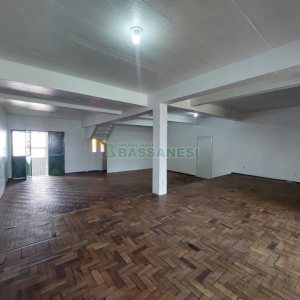 Loja com 100m², 1 vaga, no bairro Rio Branco em Caxias do Sul para Alugar