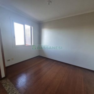 Apartamento com 109m², 2 dormitórios, 1 vaga, no bairro Medianeira em Caxias do Sul para Alugar