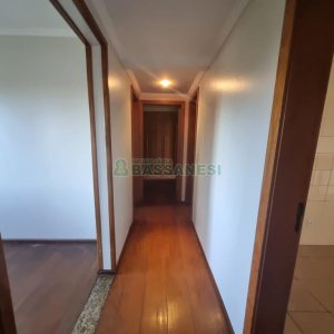 Apartamento com 109m², 2 dormitórios, 1 vaga, no bairro Medianeira em Caxias do Sul para Alugar