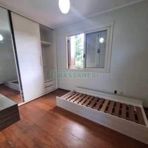 Apartamento com 109m², 2 dormitórios, 1 vaga, no bairro Medianeira em Caxias do Sul para Alugar