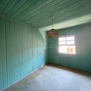 Casa com 204m², 3 dormitórios, 2 vagas, no bairro Centro em Caxias do Sul para Comprar