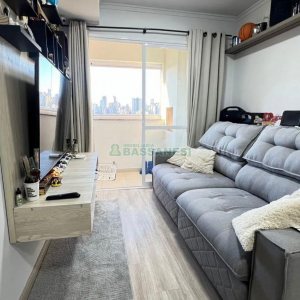 Apartamento com 58m², 2 dormitórios, 1 vaga, no bairro Panazzolo em Caxias do Sul para Alugar