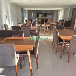 Apartamento com 58m², 2 dormitórios, 1 vaga, no bairro Panazzolo em Caxias do Sul para Alugar