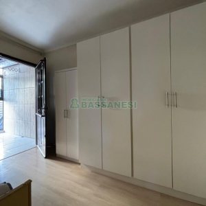 Casa com 180m², 3 dormitórios, 3 vagas, no bairro Vila Verde em Caxias do Sul para Alugar