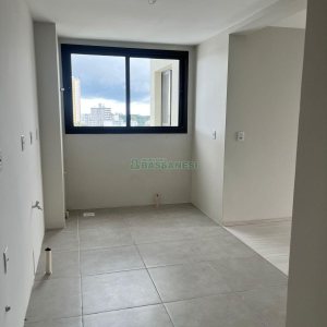 Apartamento com 32m², 1 dormitório, no bairro Rio Branco em Caxias do Sul para Alugar