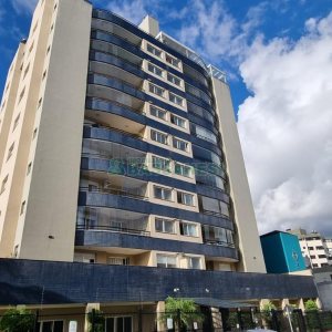 Apartamento com 172m², 2 dormitórios, 2 vagas, no bairro Jardim América em Caxias do Sul para Comprar