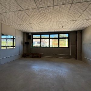 Pavilhão com 640m², no bairro Jardim das Hortências em Caxias do Sul para Alugar