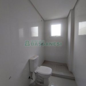 Apartamento com 85m², 2 dormitórios, 2 vagas, no bairro Pio X em Caxias do Sul para Alugar