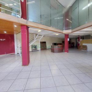 Loja com 306m², no bairro Santa Catarina em Caxias do Sul para Alugar