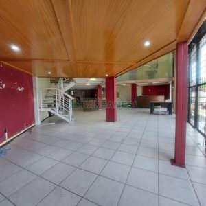 Loja com 306m², no bairro Santa Catarina em Caxias do Sul para Alugar