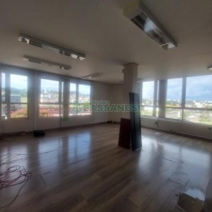 Loja com 306m², no bairro Santa Catarina em Caxias do Sul para Alugar