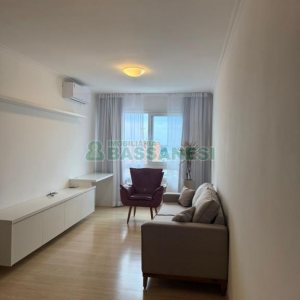 Apartamento com 45m², 1 dormitório, 1 vaga, no bairro Madureira em Caxias do Sul para Alugar