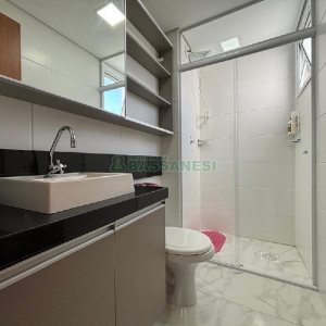 Apto Mobiliado com 50m², 2 dormitórios, 1 vaga, no bairro Jardelino Ramos em Caxias do Sul para Alugar